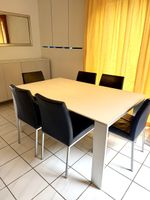 Designer-Esstisch der Marke Seetal Swiss
