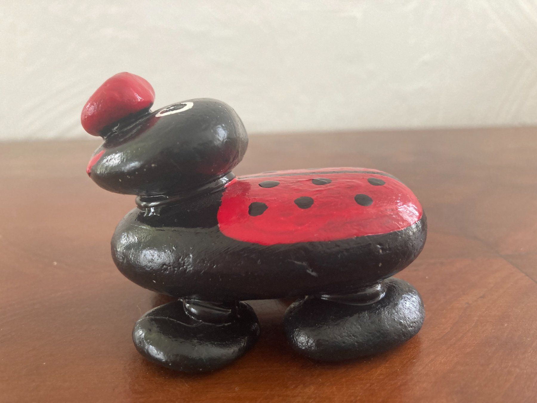 Statuette: GLÜCKSKÄFER  STEIN  HANDARBEIT  BRIEFBESCHWERER  PAPERWEIGHT – Usato da Subingen venduto da ArtBead 2
