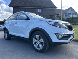 KIA Sportage lll 2.0 Benzin Automat