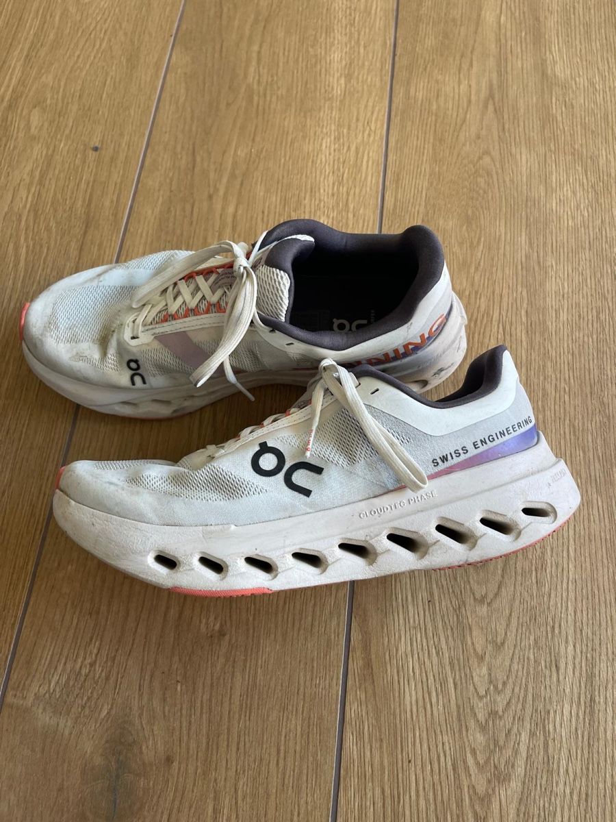 On Scarpe da donna: On Cloudsurfer next Damen – Usato da Dielsdorf venduto da abe_k9p5 1