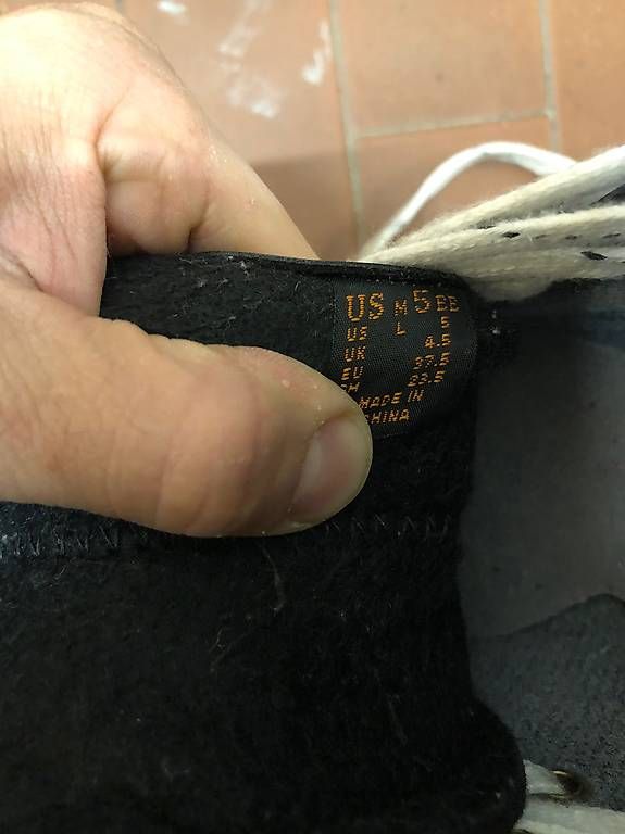 Pattini da ghiaccio: Pattini Hockey  – Usato da Morbio Inferiore venduto da dmi_2xll 4