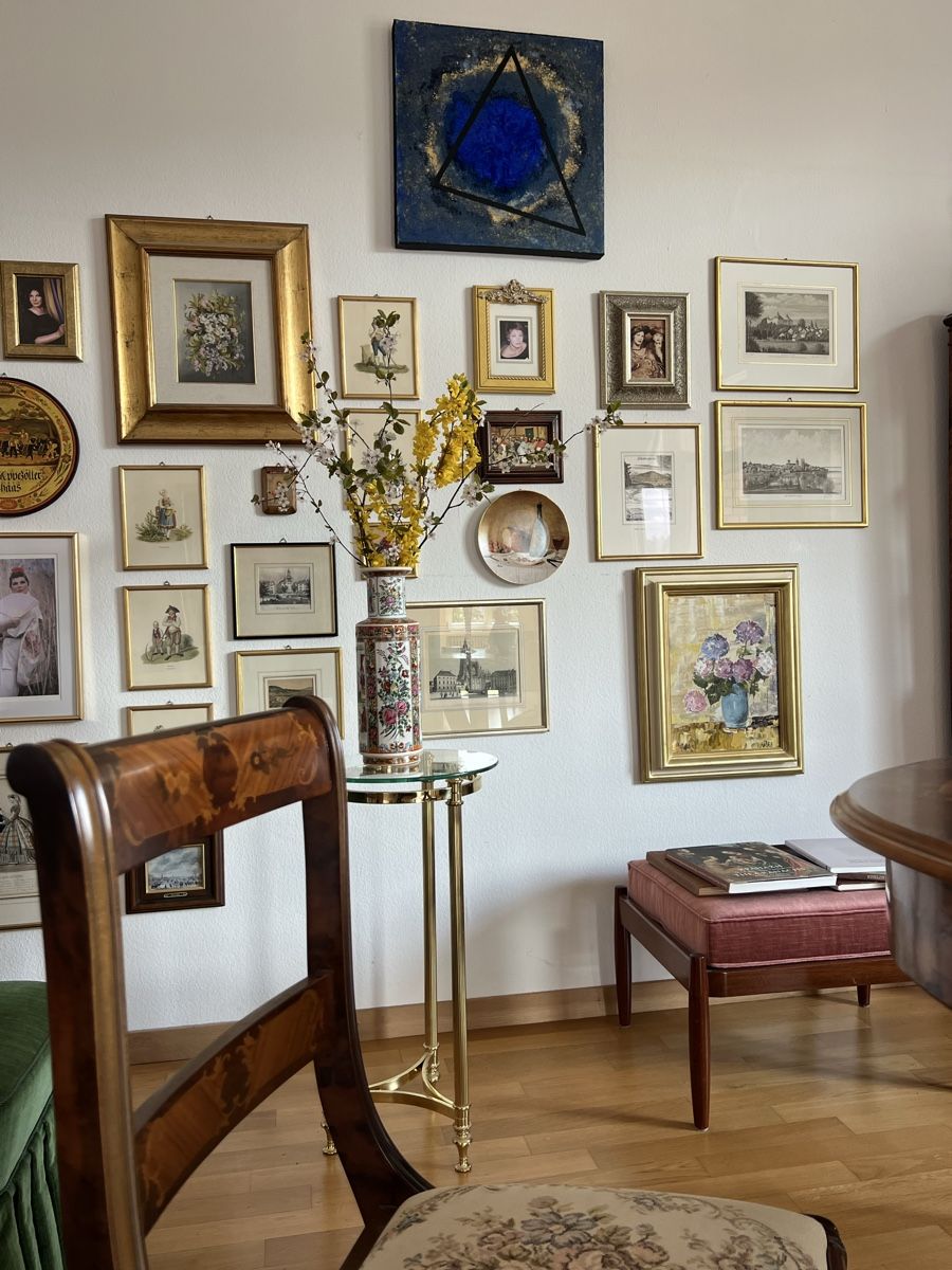 Tavoli: Tisch | Stylish Mini Table / Antique – Usato da St.Gallen venduto da 303_7fcf 2