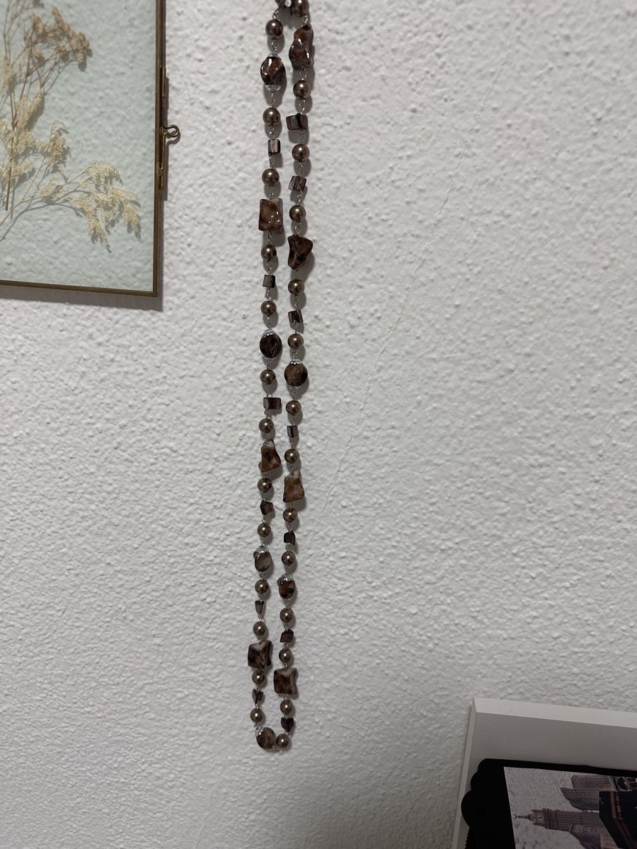 Catenine: Halskette mit braunen Perlen und Steinen – Usato da Oberurnen venduto da nes_8xqt 3