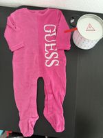 Neu! Süsser GUESS Strampler