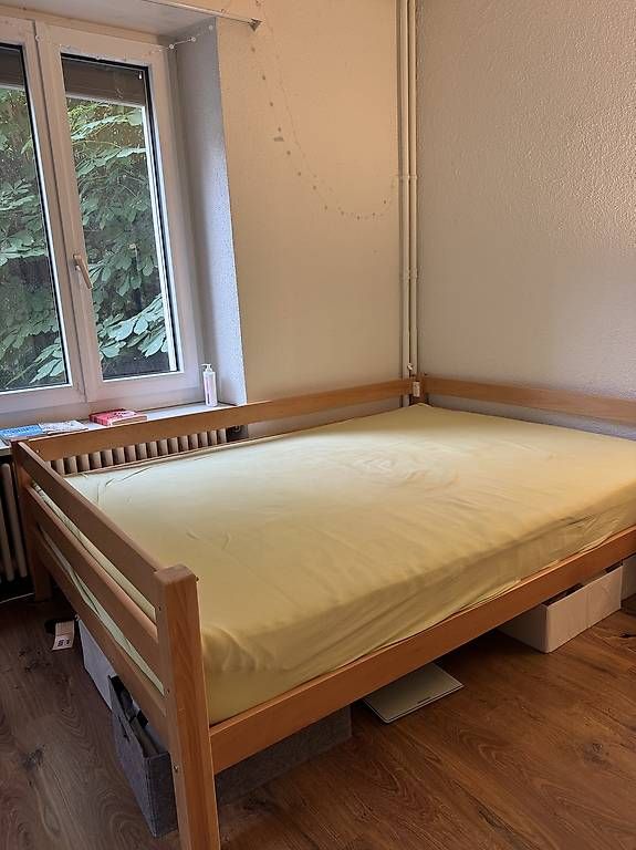 Letti: Bett 140 x 200 cm mit Matratze – Usato da Zürich venduto da viv_nh96 1