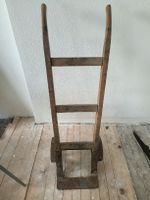 Antike Sackkarre