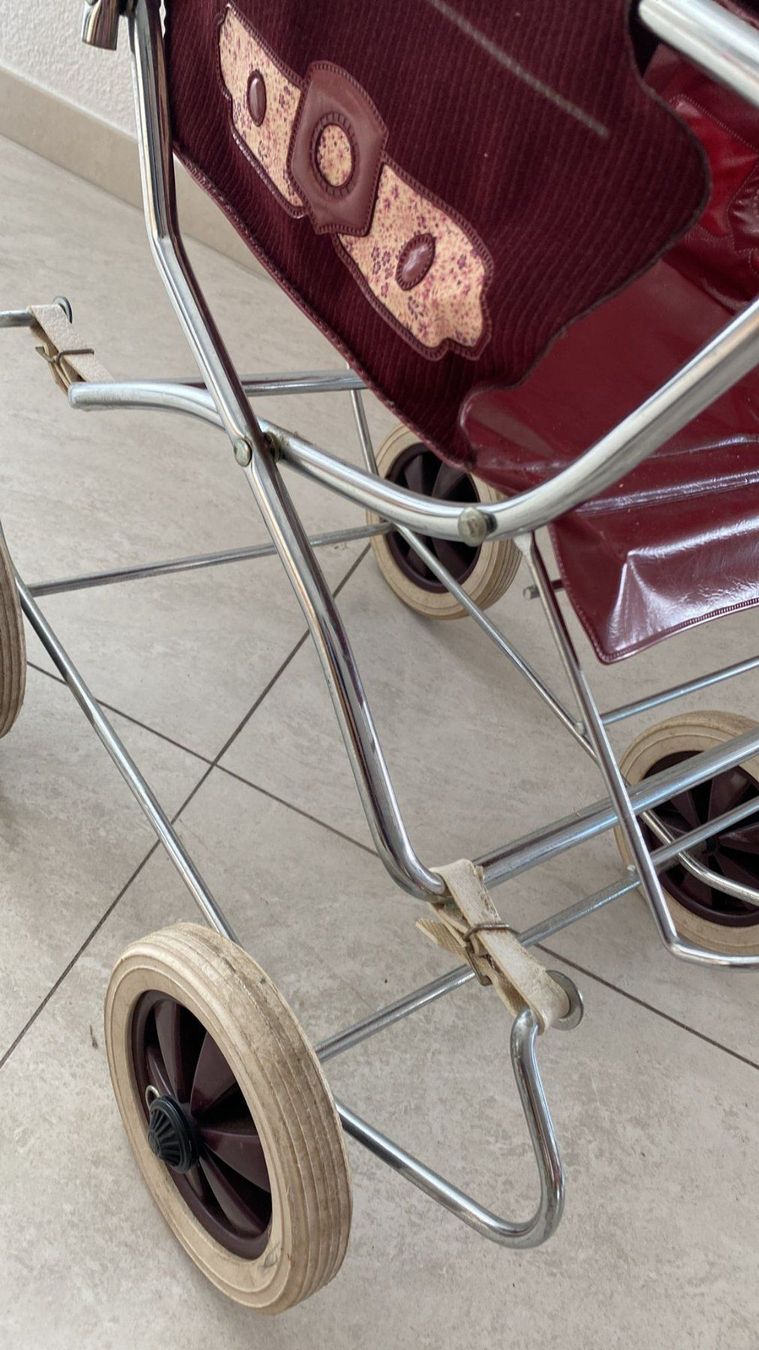 Carrozzine per bambole: alter Puppen Kinderwagen – Usato da Dagmersellen venduto da Arcticsnow2017 5