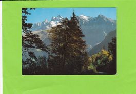 Au pied des Dents du Midi