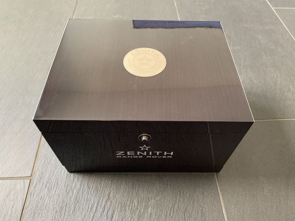 Zenith Box (Neu und originalverpackt) in Spiegel b. Bern für CHF 75 ...