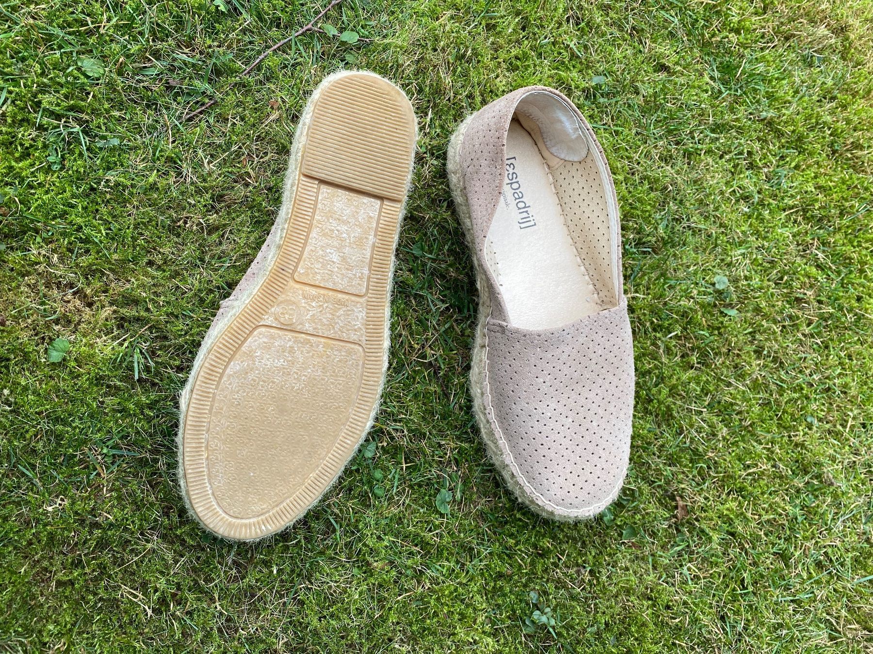 Scarpe da donna: Espadrile echt Wildleder – Usato da Lupsingen venduto da Mar_nm9j 2