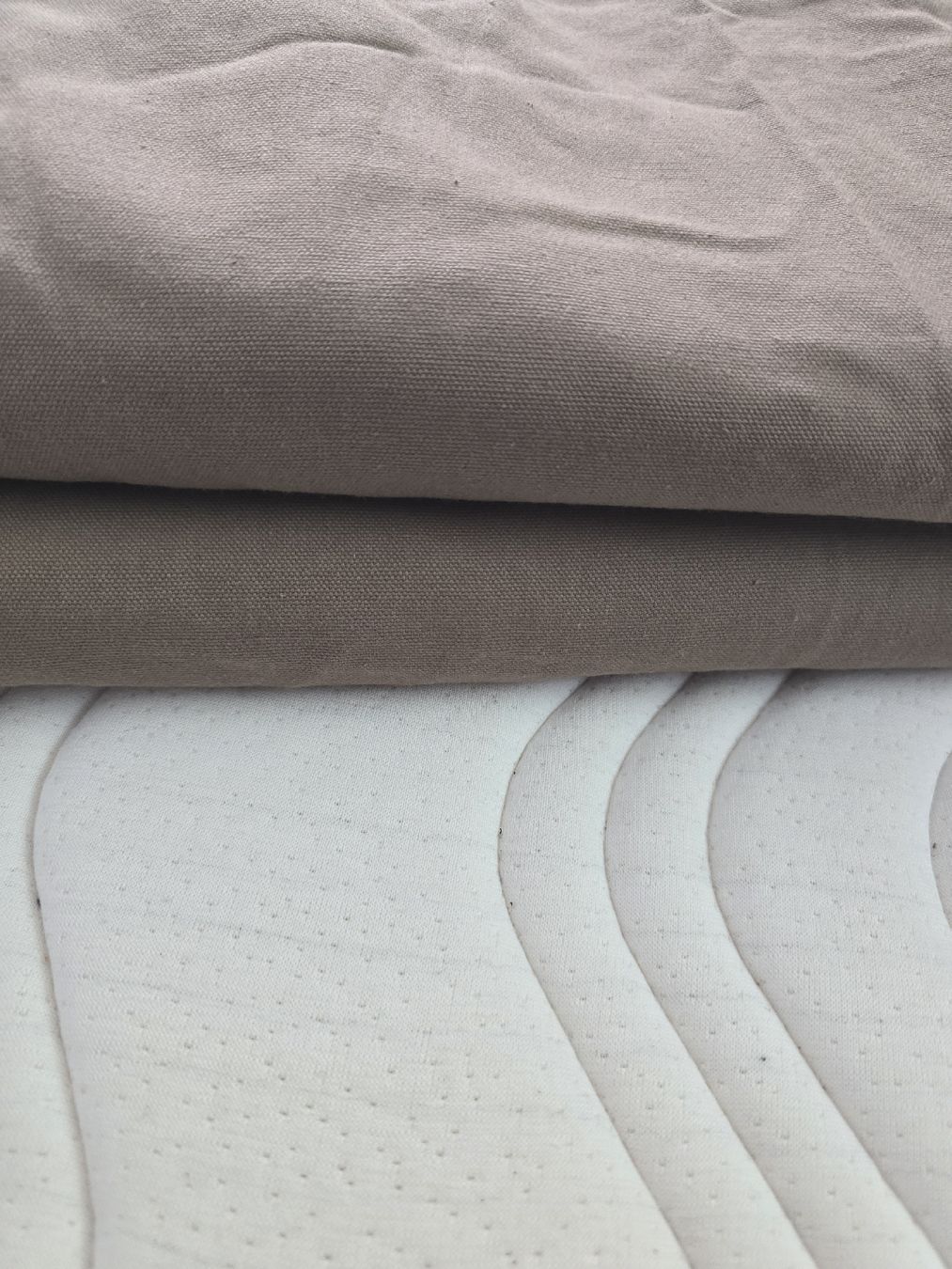 Tende: deux rideau 140x260cm – Usato da Muraz (Collombey) venduto da Bahazm