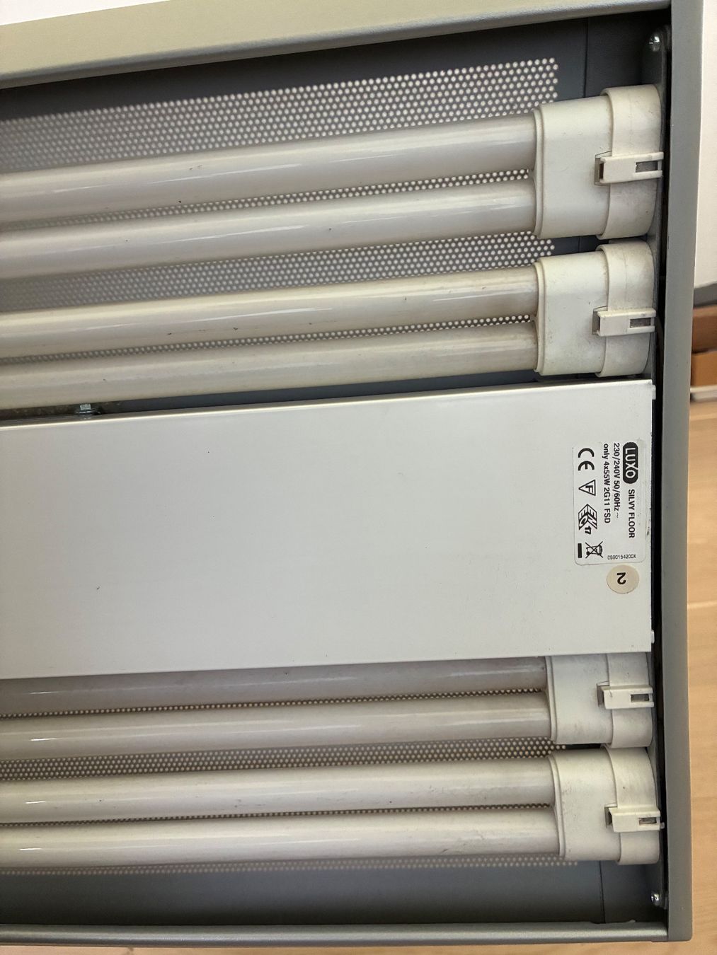 Luxo Lampade: Stehleuchte Luxo Silvy Floor Deckenfluter – Usato da Hägglingen venduto da haui72 6