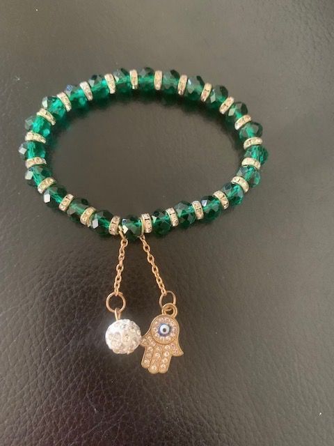 Bracciali & Braccialetti: Elegantes, grünes Armband / Glücksbringer – Nuovo e nell'imballaggio originale da Beromünster venduto da msklef