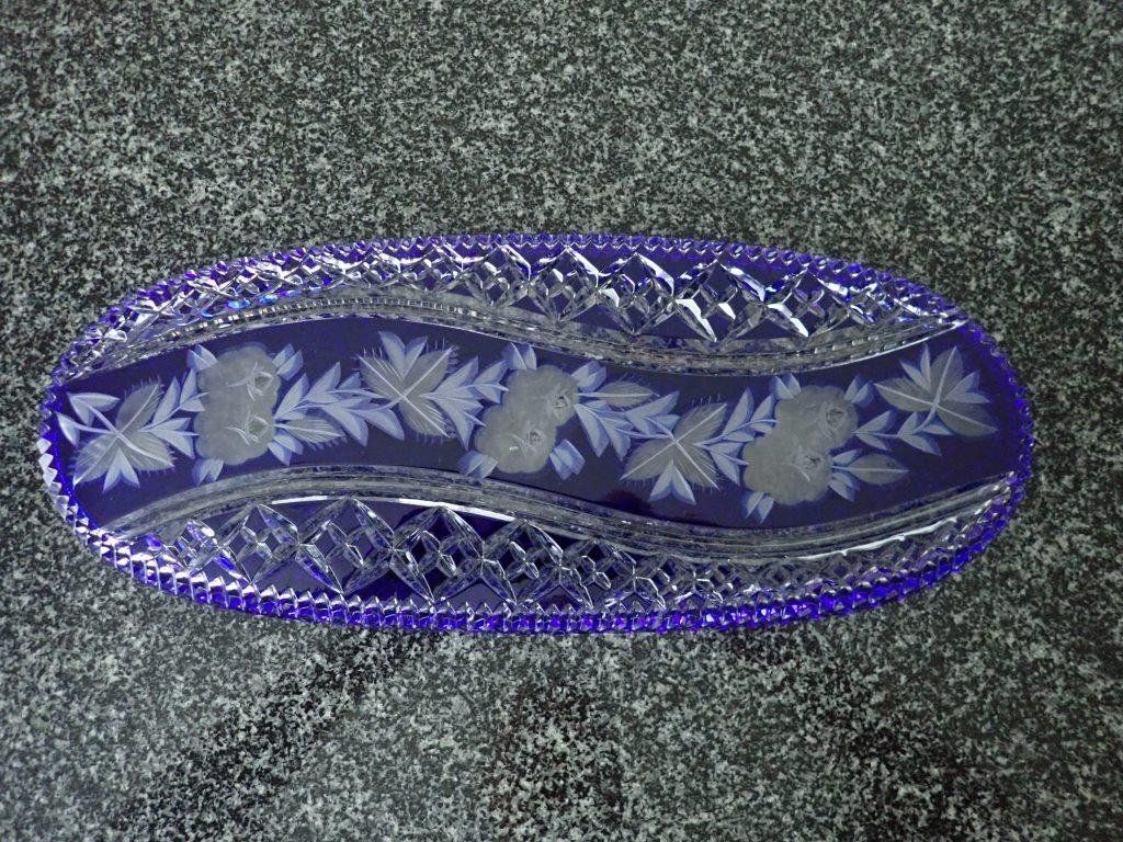 Piatti di portata: Kristallglasschale Platte blau – Usato da Galgenen venduto da Marc98 4