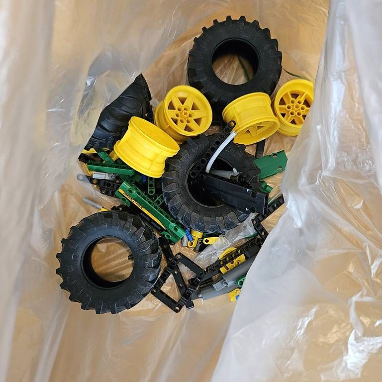 Kit di costruzioni: Lego Technic John Deere 948 – Usato da Diemerswil venduto da Motschi79