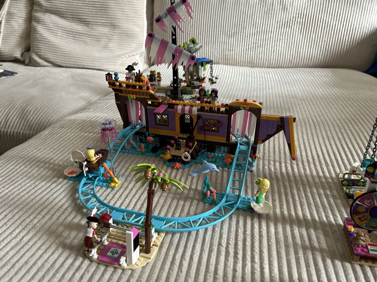 Lego Giocattoli: Lego Friends Rummel Geisterbahn Karussel – Usato da Basel venduto da Betav8 4
