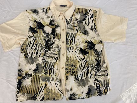 Sommerbluse Damen Gr. 52 Muster Mix - Frisch & Leicht 🌺
