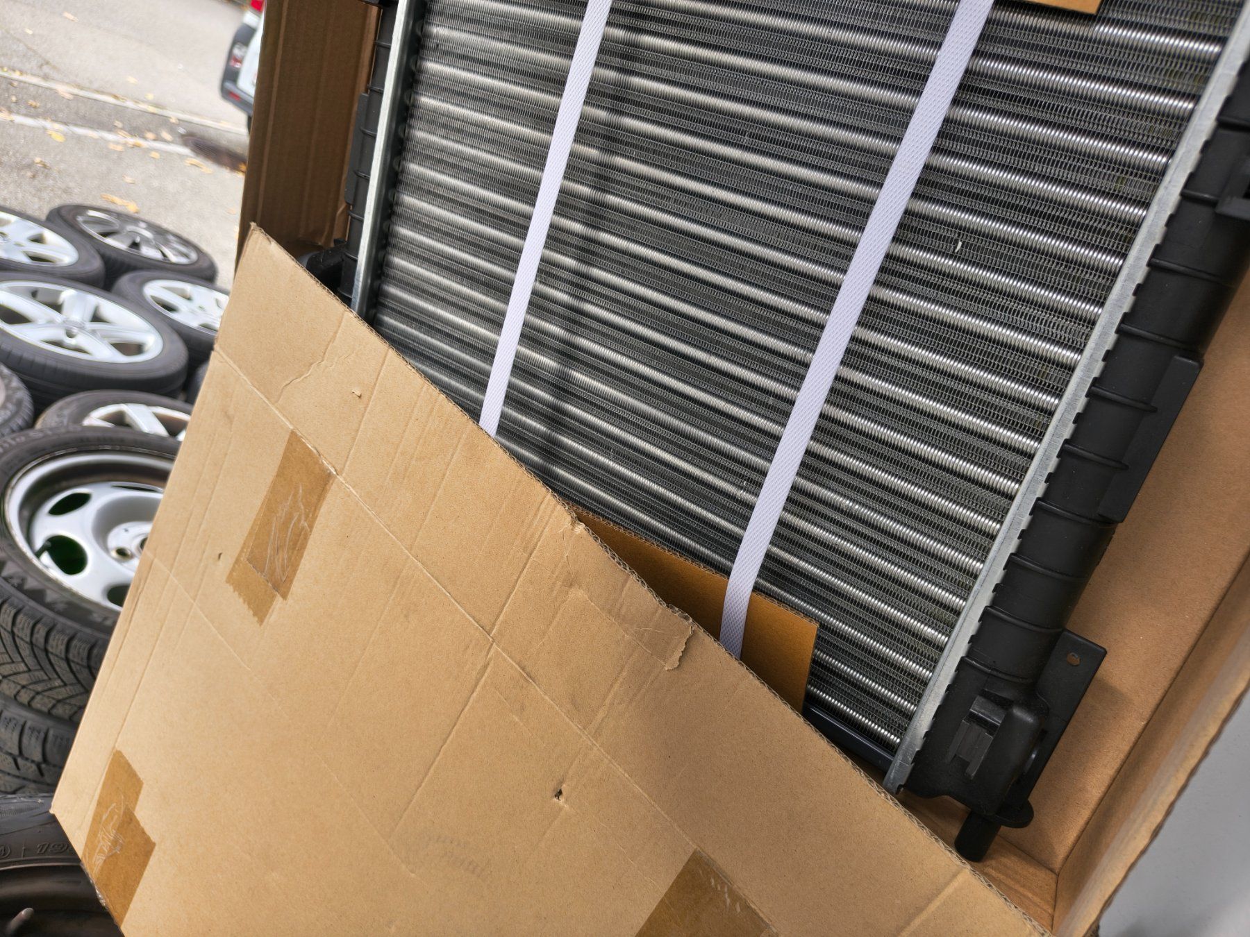 Pneus & Roues: Diverses Gratis – D'occasion à Winterthur par Olaf4weiss 7
