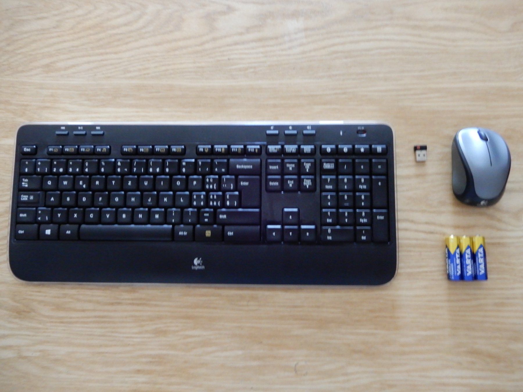 Logitech Tastaturen: Logitech K520 Set / Tastatur,Maus,USB-Empfänger – Gebraucht aus Rapperswil SG von