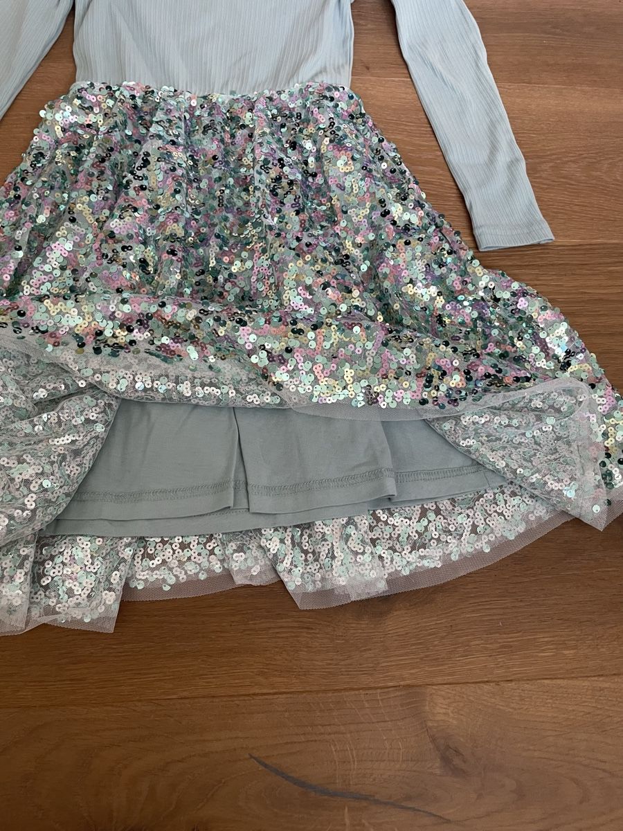 Robes et jupes: Kleid / Röckli – D'occasion à Aarwangen par erd_ngx8 3