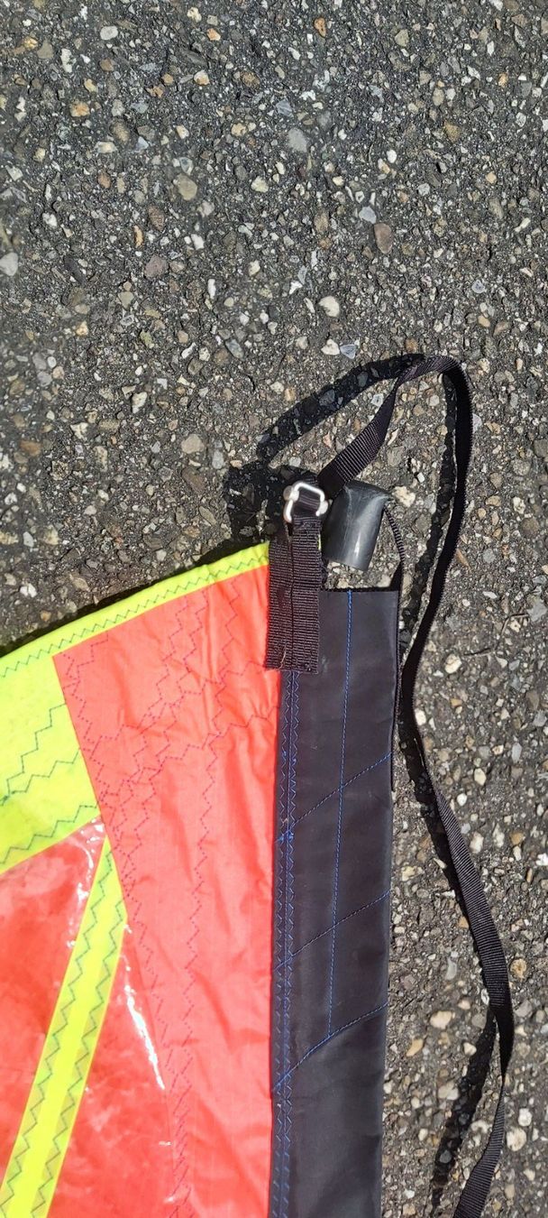 Surf: Simmerstyle Windsurfsegel 3.5 m2 – Usato da Uffikon venduto da san123day 4