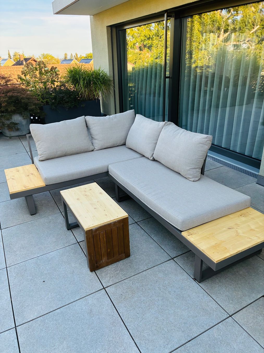 Sofas: Terassenmöbel plus Beistelltisch – Gebraucht aus Tägerwilen von vm_1512
