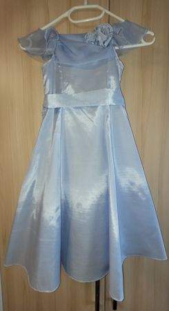 Kleid Festkleid Gr. 104 flieder