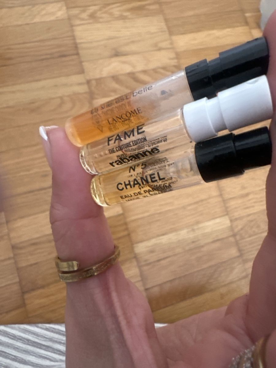 Profumi & Eau de Toilette: Parfümproben divers – Usato da Zürich venduto da kes_5mhh