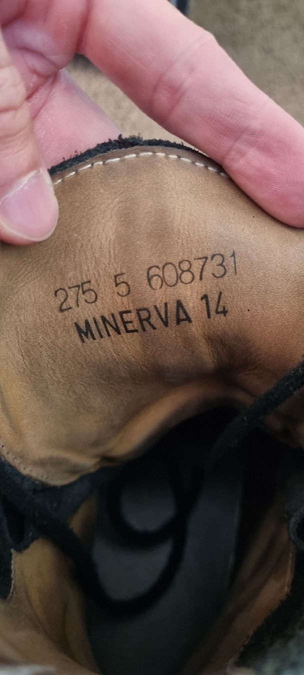 Minerva Chaussures hommes: KS90/Minerva 14 Grösse 275 – D'occasion à Zürich par Glaidan 4