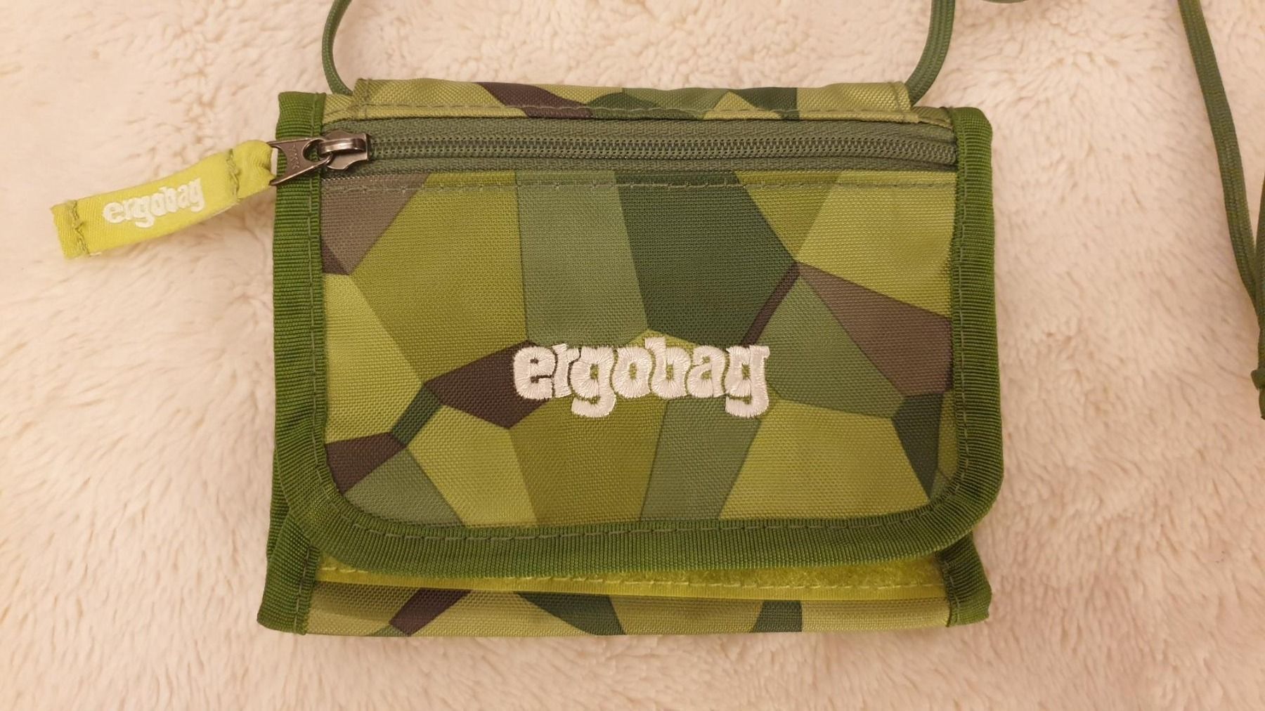 Ergobag Brieftaschen: Ergobag - Brustbeutel – Gebraucht aus Würenlos von JRP_71 1