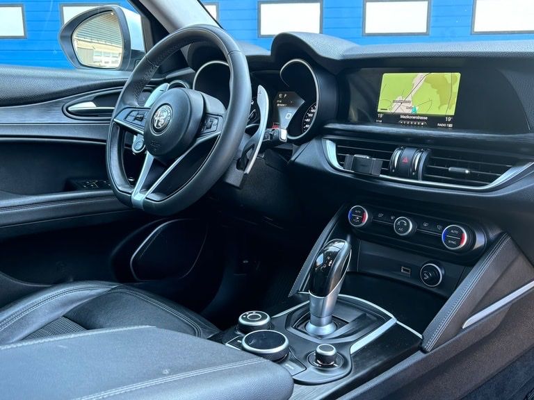 Alfa Romeo Automobili: Alfa Romeo Stelvio Top Zustand – Usato da Münchwilen TG venduto da wiolusia2 5
