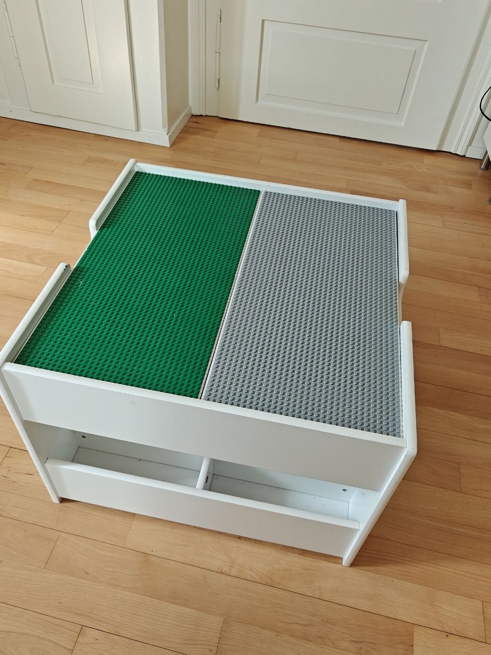 Tavoli: LEGO tisch – Usato da Thalwil venduto da agn_nm99 2