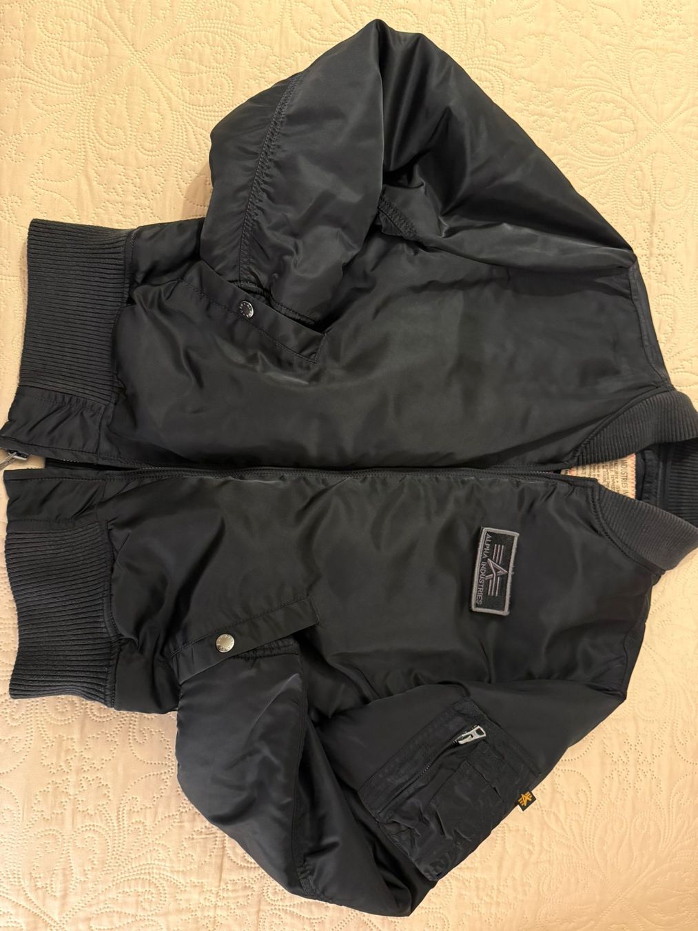 Alpha Industries Giacche: Alpha Industries Jacke M – Nuovo (secondo la descrizione) da Möhlin venduto da Alayndelone 1