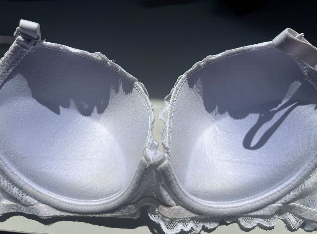 Altra biancheria intima: Lot de 4 soutiens gorges! – Usato da Vernier venduto da lea_77bv 6