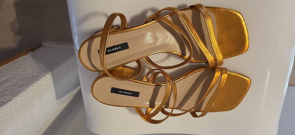 Scarpe da donna: Globus Pantolette, leder in orange – Usato da Wolfhausen venduto da LoukAudio 1