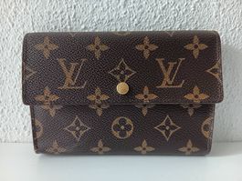 LOUIS VUITTON Portemonnaie / Geldbeutel Date code N° SP0969