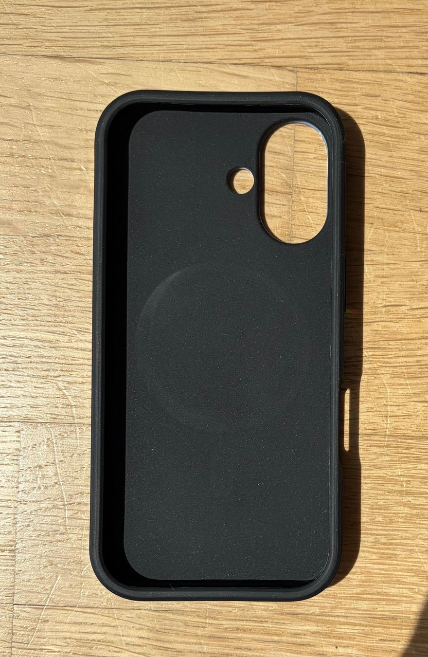 Coques & Protection écran: iPhone 17 Hülle Burga North Star – Neuf avec emballage d'origine à Brüttisellen par Fabiii.st 2
