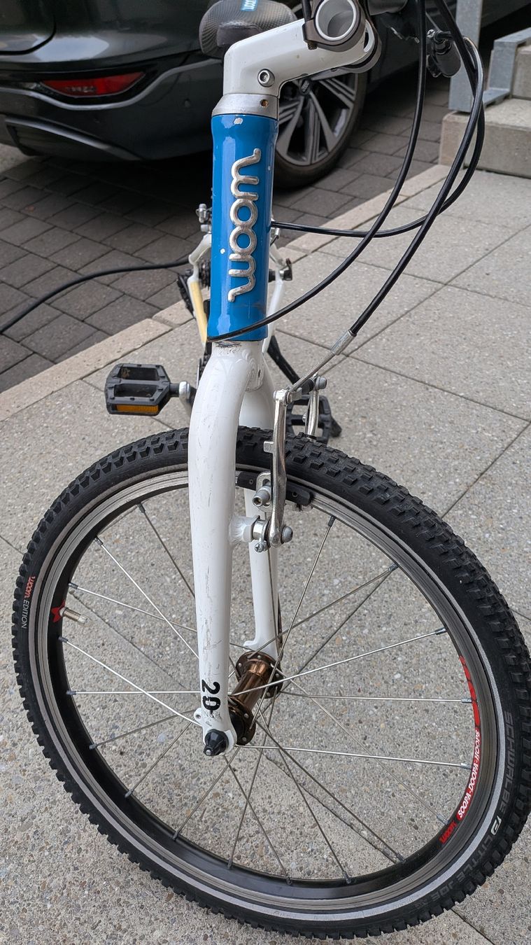 Woom Vélos: Woom 4 Blau – D'occasion à Zürich par adi8006 3