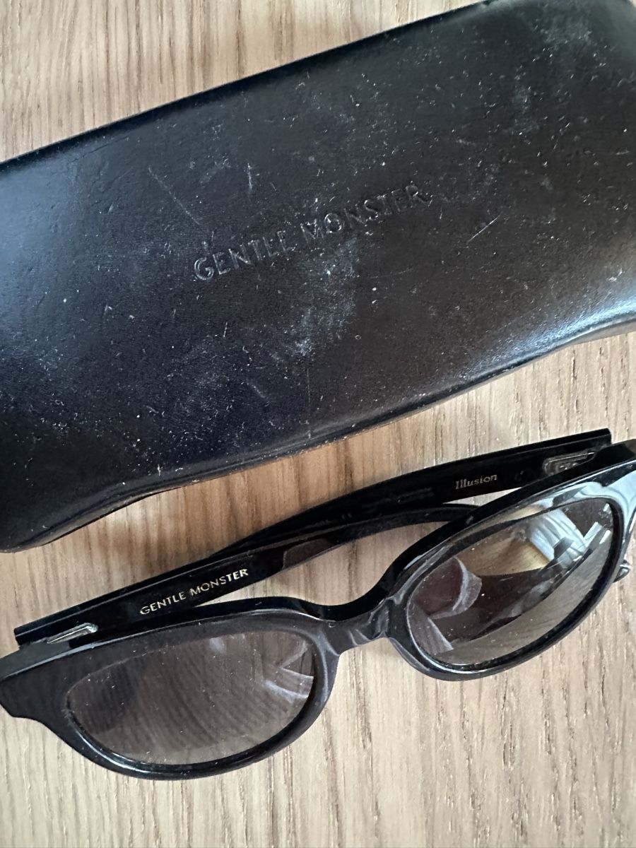 Brillen & Gläser: Gentle Monster Sonnenbrille schwarz – Gebraucht aus Münsingen von Secondhand89 1