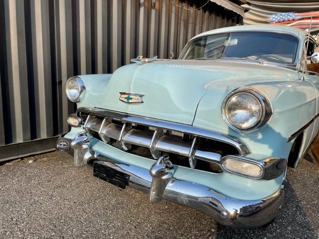 Chevrolet Automobili: 1954 Chevrolet – Usato da AARBURG venduto da cheapstuff 1
