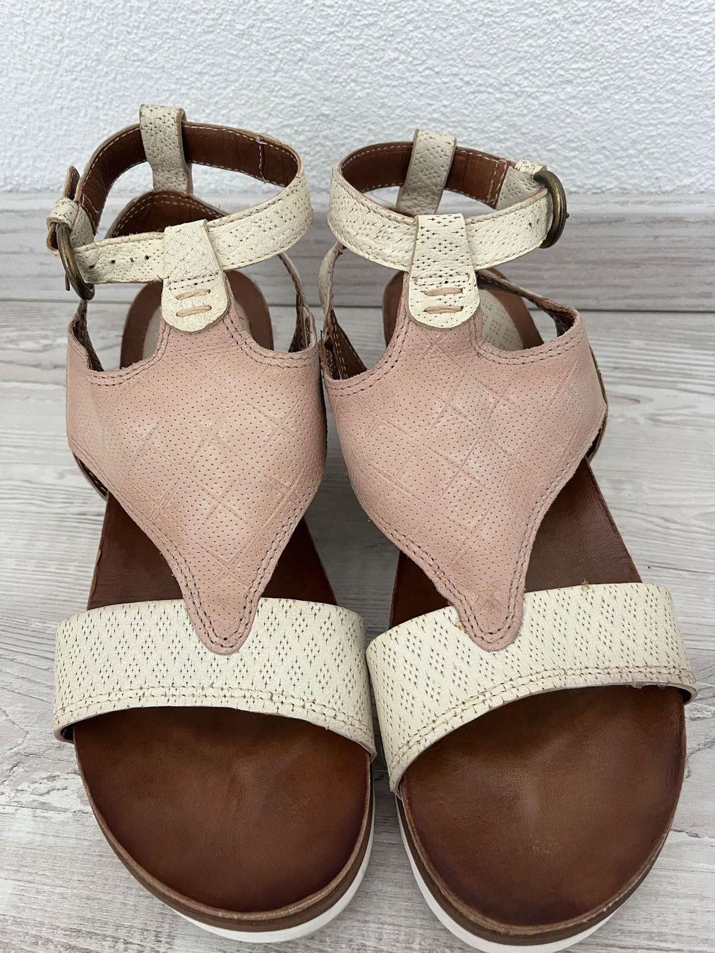 Mjus Damenschuhe: Sandales compensées MJUS beige-rose – Gebraucht aus Court von Style_ambre 1