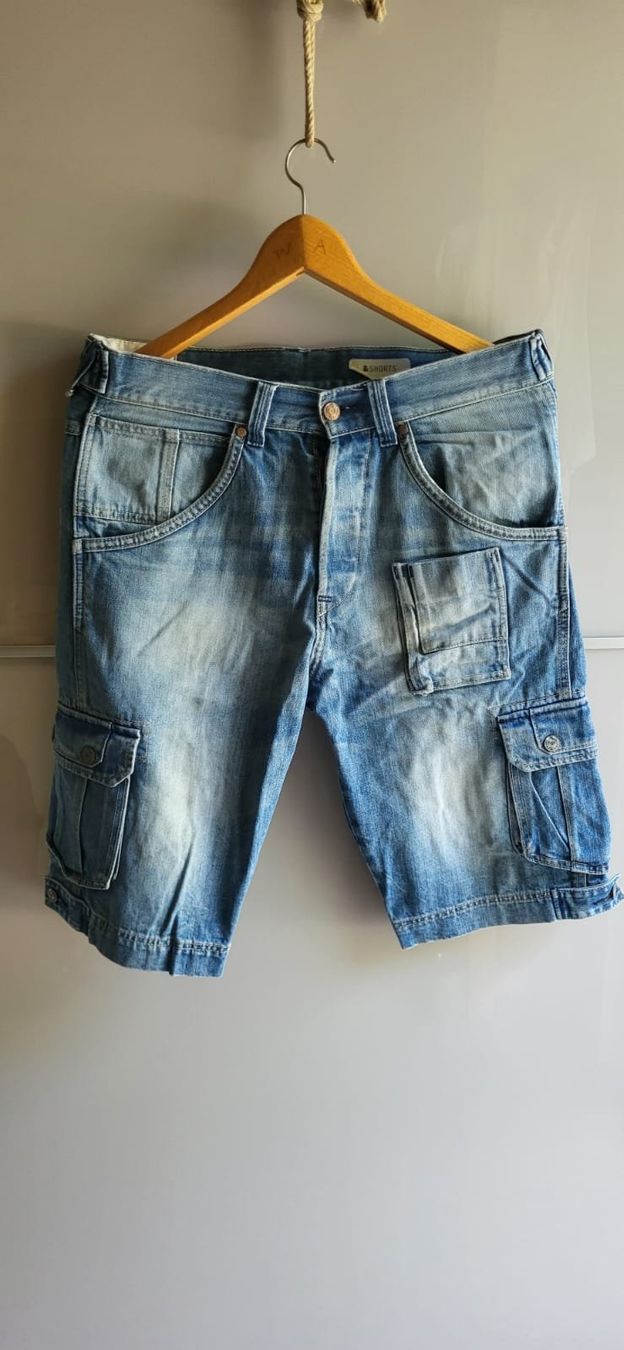 Jeans: Herren Jeans Shorts – Gebraucht aus Curio von mia_vb5z