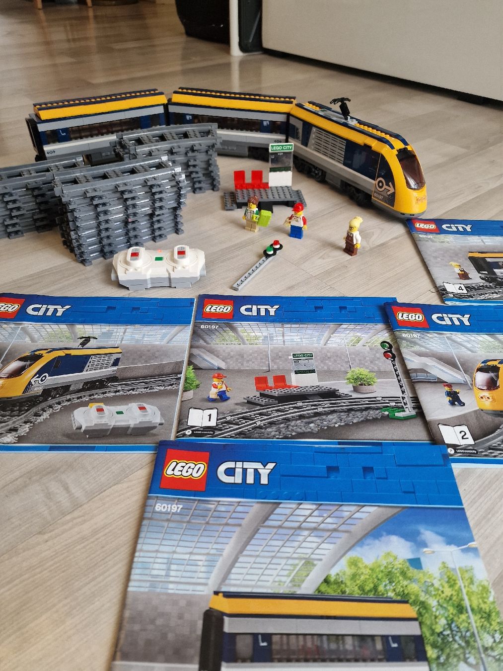 Lego Baukästen: LEGO City Zug Set 60197 – Gebraucht aus Herzogenbuchsee von ioa_zcm6 1