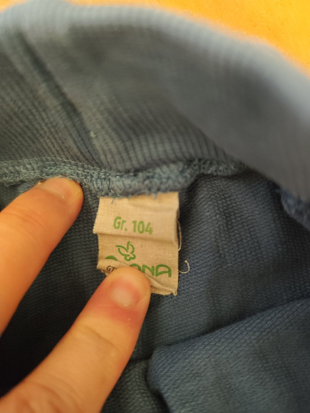 Alana Hosen: Trainerhose gr. 104 – Gebraucht aus Reinach BL von chilller92 2