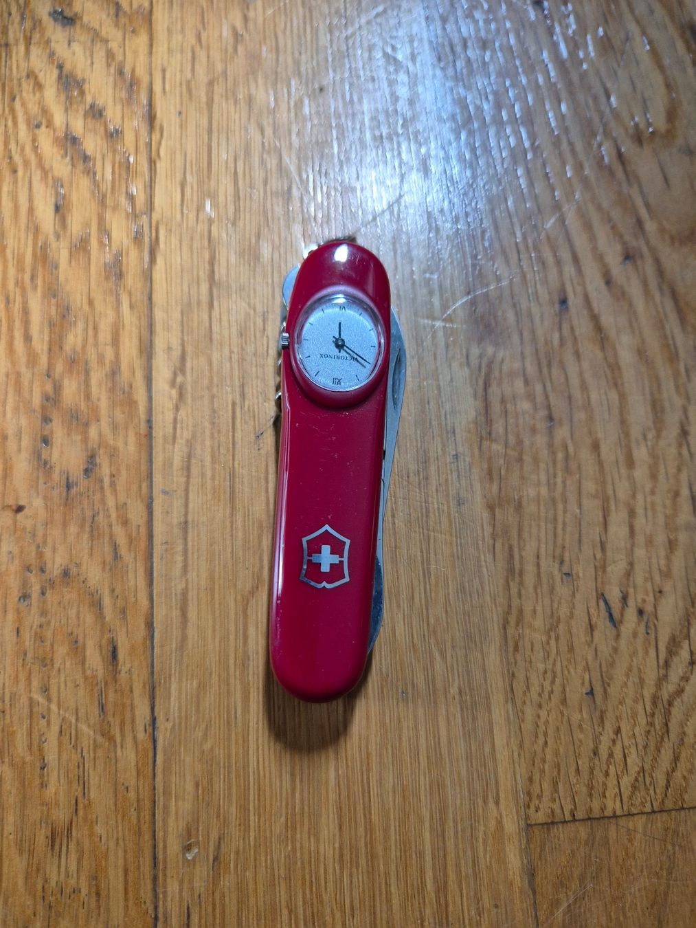Victorinox Taschenmesser: victorinox Sackmesser mit Uhr – Gebraucht aus Zürich von dekuking 1