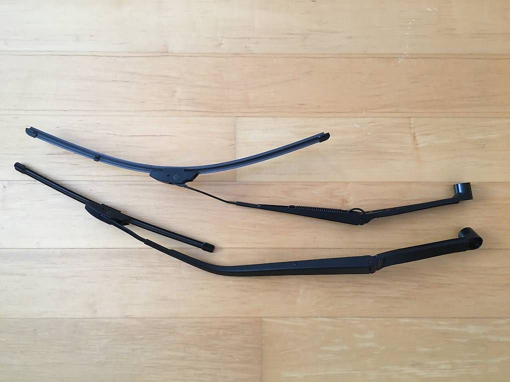 Tutti pezzi di ricambio auto: OEM Mitsubishi Lancer Evo X Scheibenwischer Set – Usato da Gipf-Oberfrick venduto da CNe