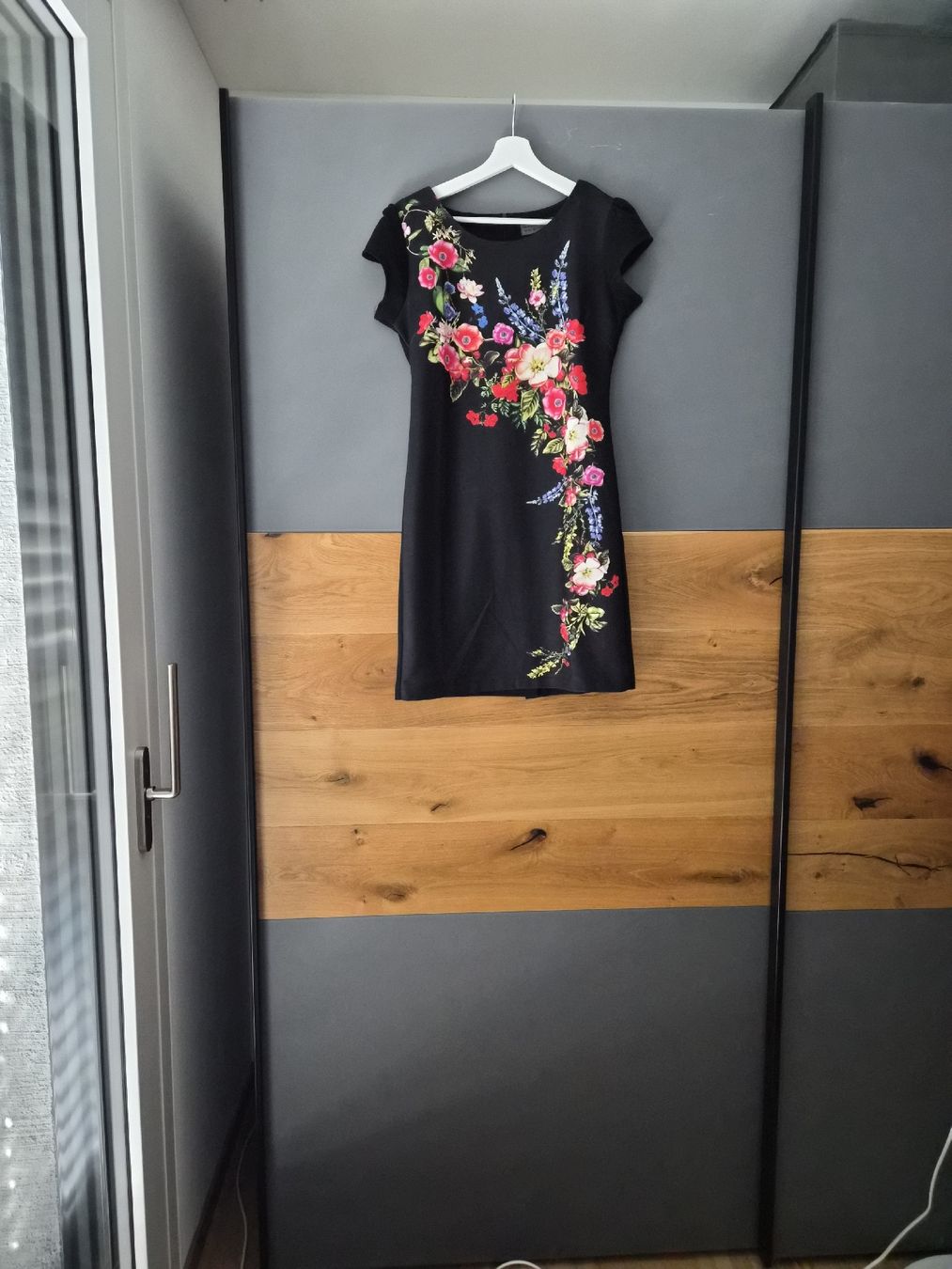 Robes: Kleid – D'occasion à Zürich par nad_6mxz 1