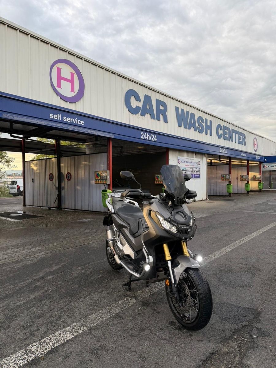 Honda Scooter: Xadv 750 - 2017 – Usato da Genève venduto da Nathanwatchch 4