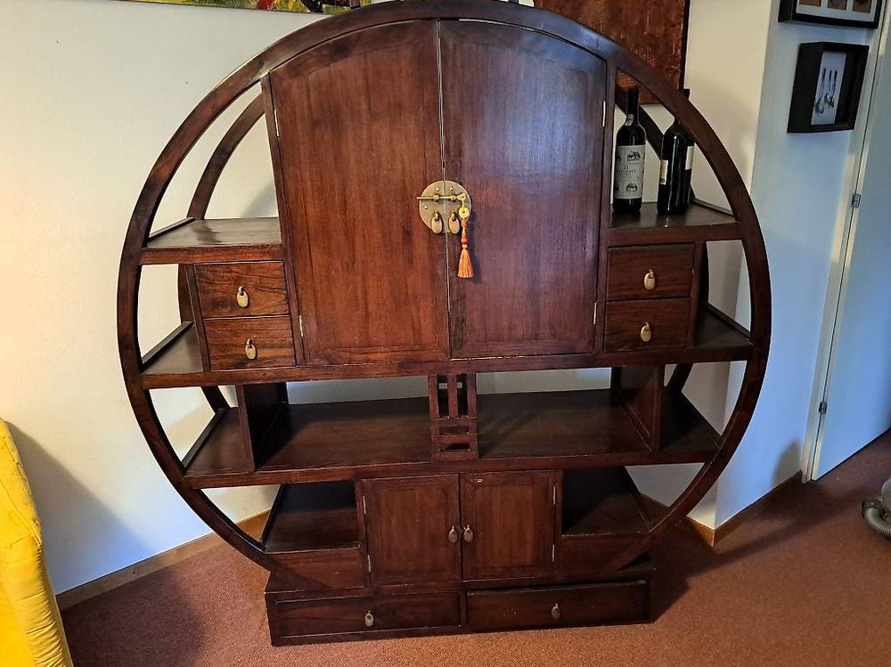 Commode chinoise ronde (D'occasion) à Lausanne pour CHF 850 – retrait ...