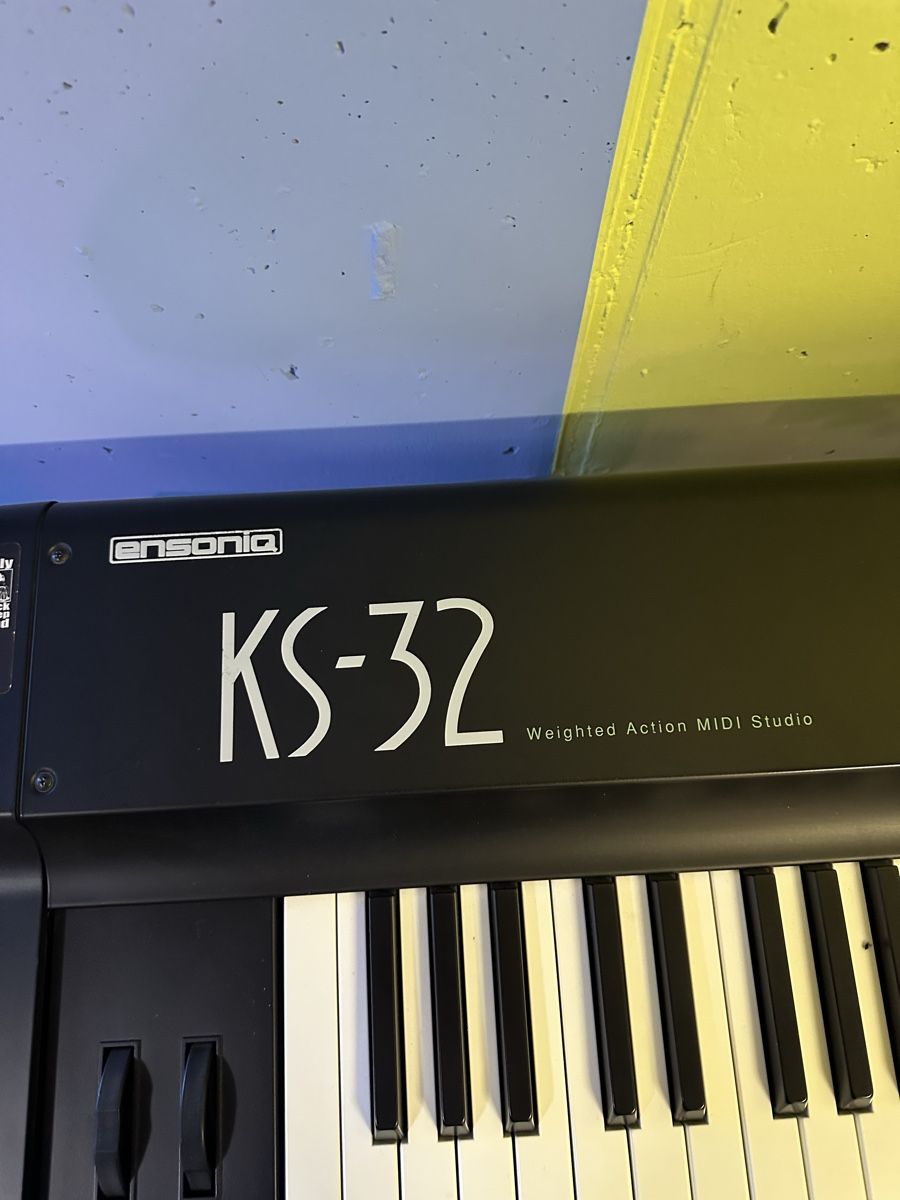 Ensoniq Strumenti musicali: Ensoniq KS-32 – Usato da Winterthur venduto da goldilox 1